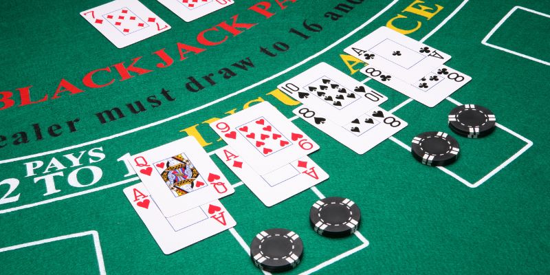 Vì sao xì dách online lại thu hút người chơi